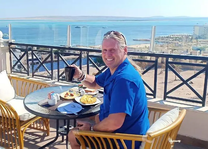Lorenzo Luxury - Spacious & Modern In Downtown - Red Sea Hurghada
